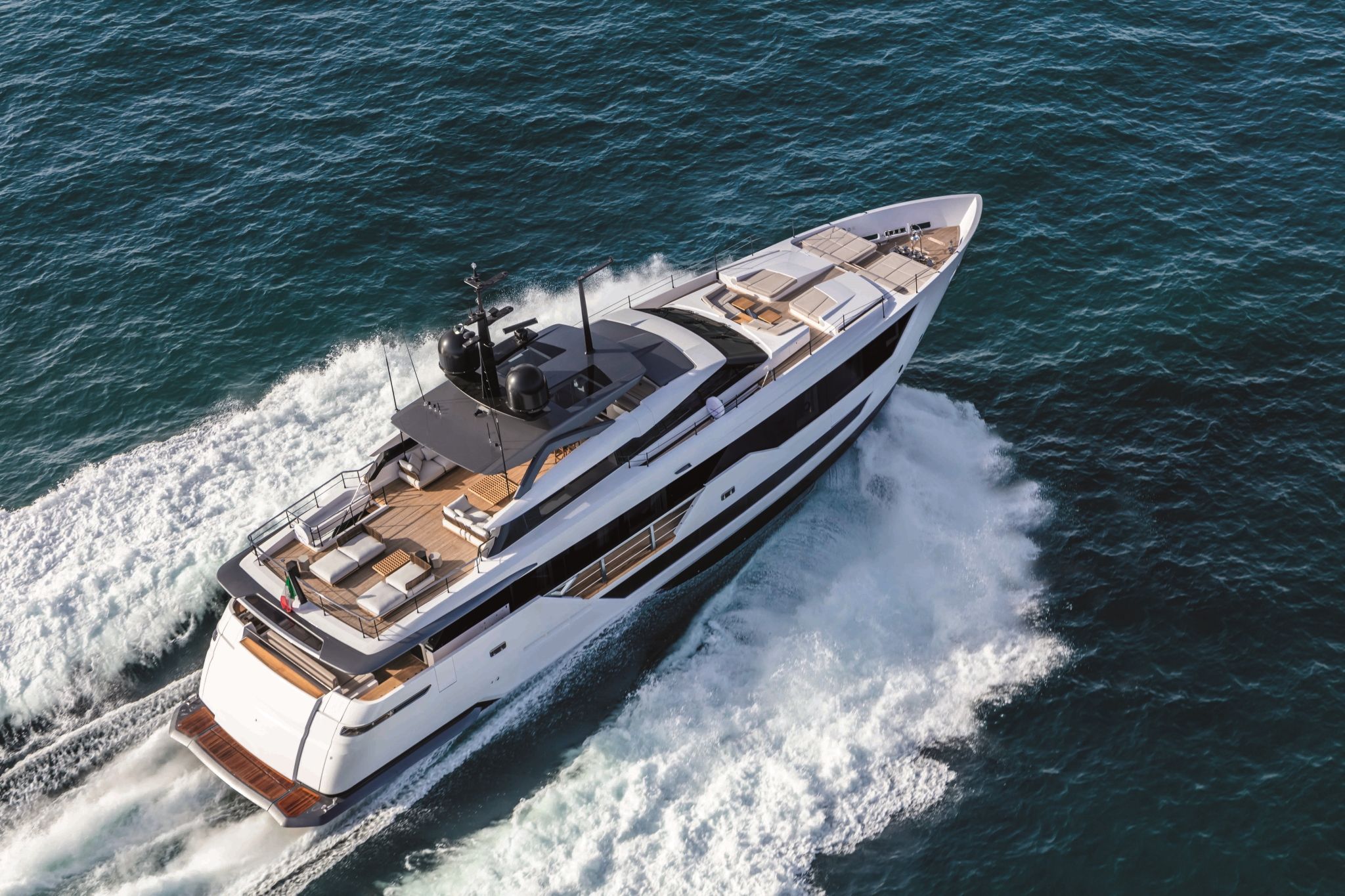 A symphony on the open sea: Custom Line 106
