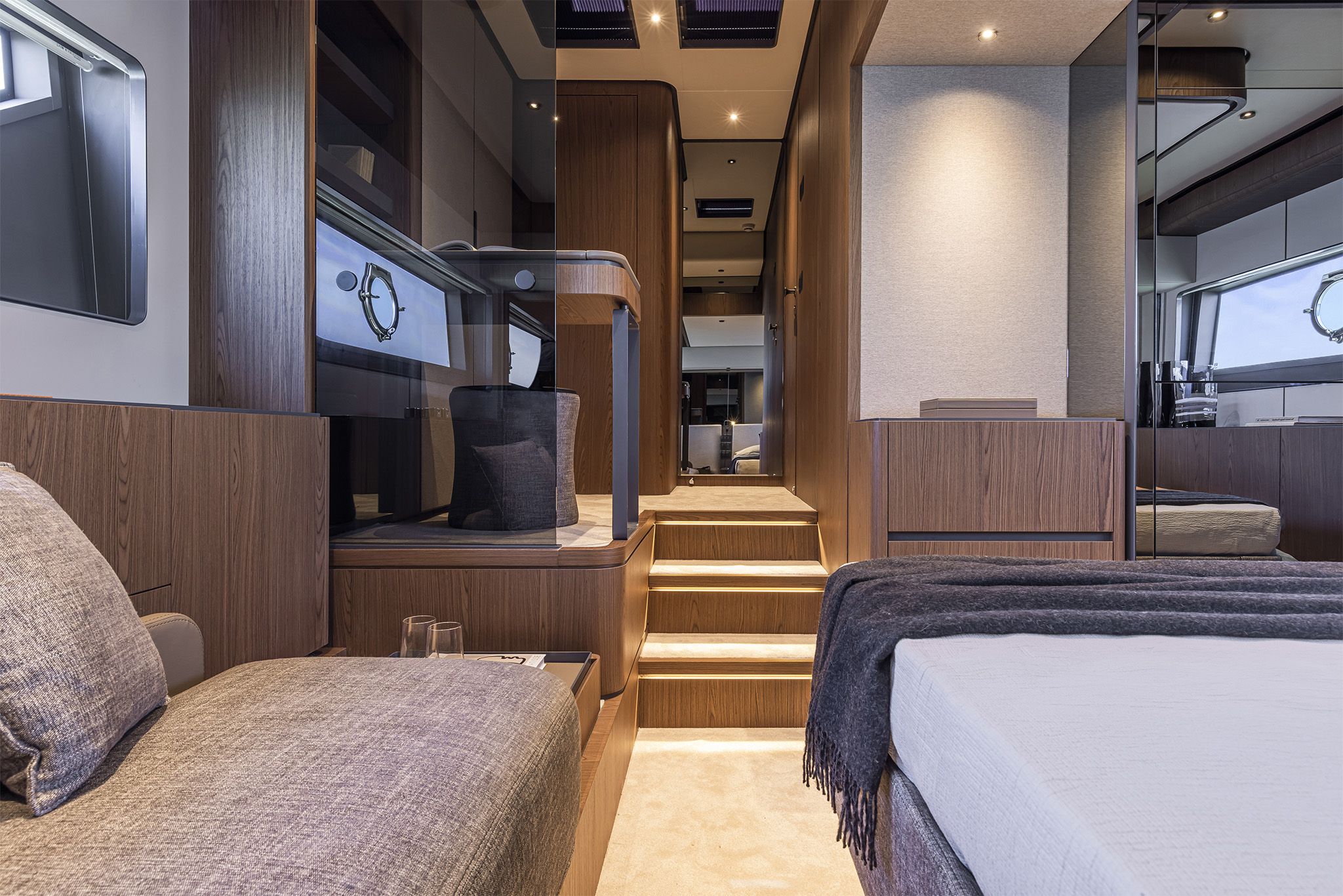 6f21 Ferretti Yachts 580 - Starship Yachts