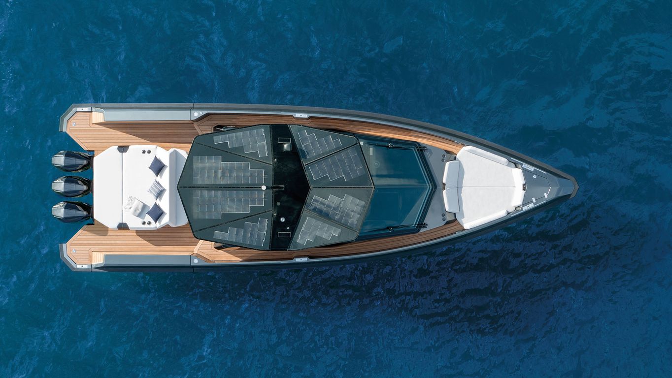 Drone overhead view of the Wally 43x with solar panels on roof.