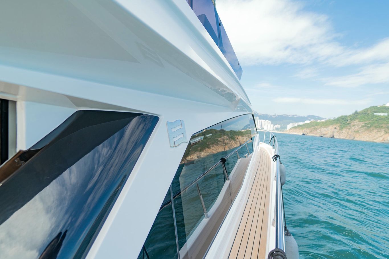 Side deck walkway on sold Ferretti yacht, part of Starship Yachts’ Hong Kong listings