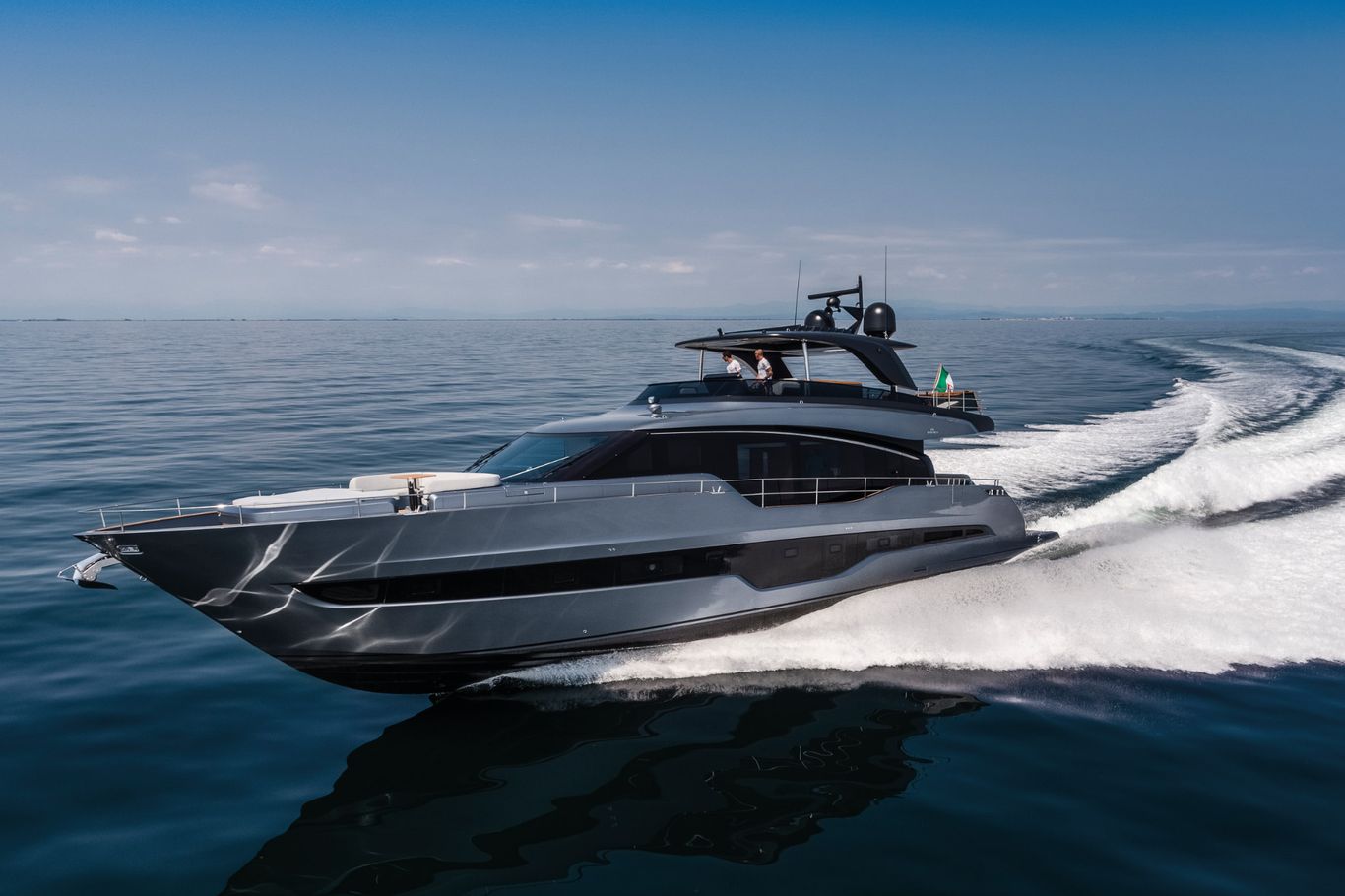 Cranchi Settantotto cruising on open water, brought to you by Starship yachts.